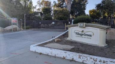 Main picture of 830 W Lincoln Ave