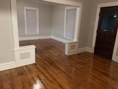 Main picture of 67 Cherry St