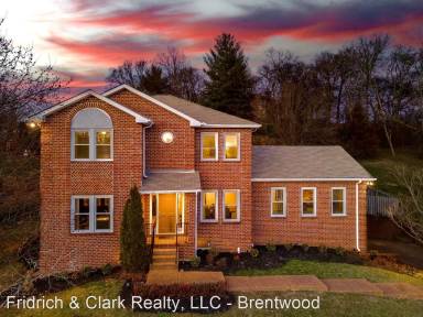 Main picture of 7144 Poplar Creek Trce