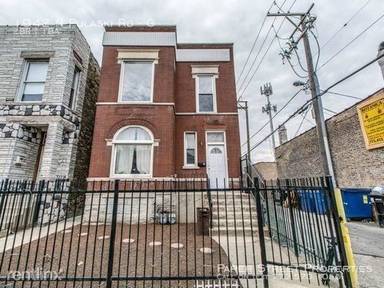 Main picture of 1942 N Pulaski Rd