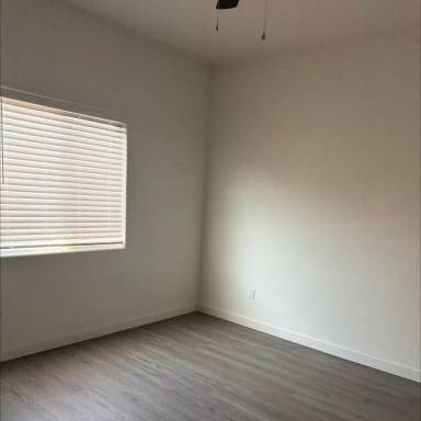 Main picture of 211 H St