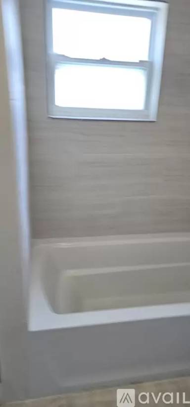 Main picture of 321 Kenilworth Blvd