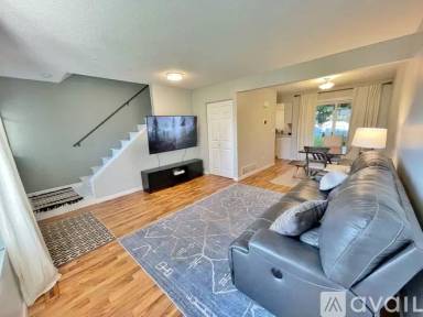Main picture of 1110 5th St W