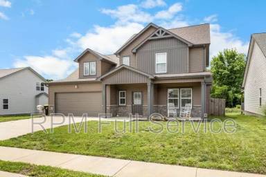 Main picture of 604 Alvin Rd