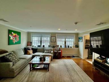 Main picture of 57 Soundview St