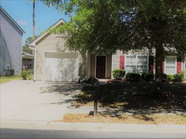 Main picture of 24 Wiregrass Way