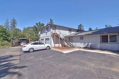 Main picture of 2468 NW 4th Ave