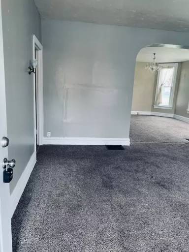 Main picture of 221 E Lincoln Ave