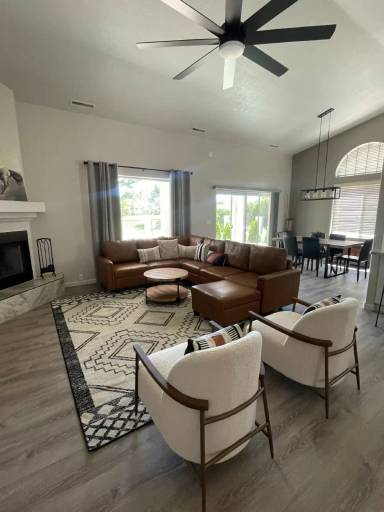 Main picture of 5675 Hole in One Dr