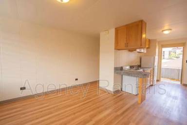 Main picture of 721 Birch St