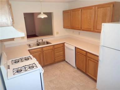 Main picture of 1723 W 45th St