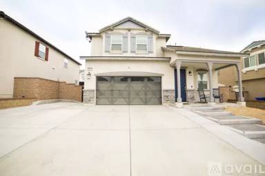 Main picture of 5217 Clementine Ave