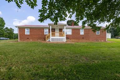 Main picture of 20232 Huneycutt Mill Rd