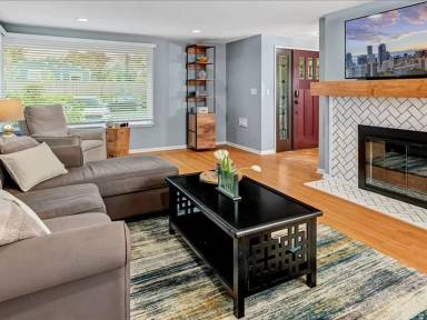 Main picture of 8620 Corliss Ave N