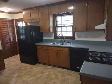 Main picture of 732 N Harrison Ave