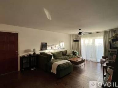 Main picture of 2344 Hosp Way