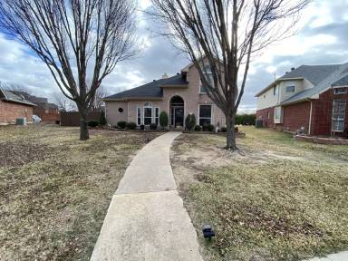 Main picture of 7104 Tansy Pl
