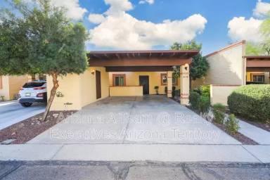 Main picture of 8178 E Rivenoak Cir