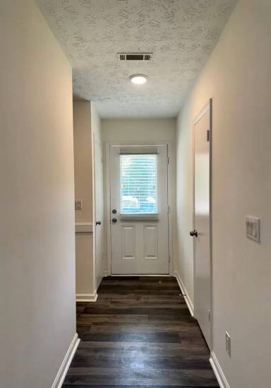 Main picture of 1172 Sheffield Ct