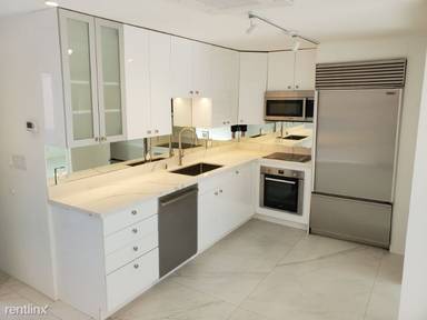 Main picture of 705 E Balboa Blvd