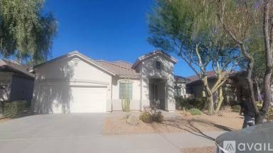Main picture of 2226 W Calle del Sol