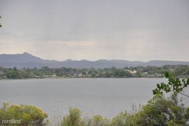 Main picture of 1707 Country Club Rd