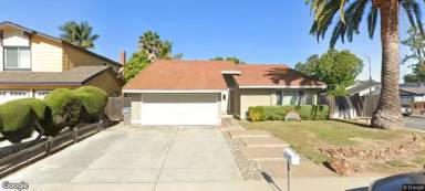 Main picture of 137 Sprucemont Pl