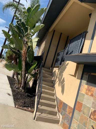 Main picture of 706 N Prospect Ave