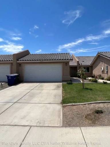Main picture of 7293 E 39th Pl