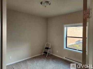 Main picture of 822 Washington Ave