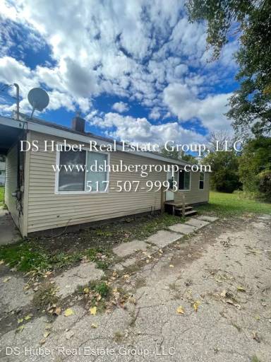 Main picture of 5316 S Waverly Rd