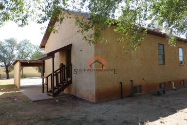 Main picture of 120 Navajo Rd