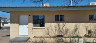 Main picture of 2300 Jordan Rd