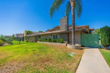 Main picture of 13877 Courage St