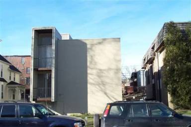 Main picture of 1317 Wilmot St