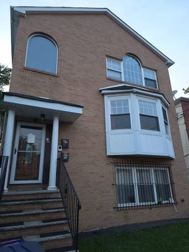 Main picture of 16-18 Wakeman Ave
