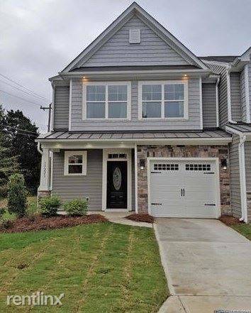 Main picture of 13211 Savannah Point Dr
