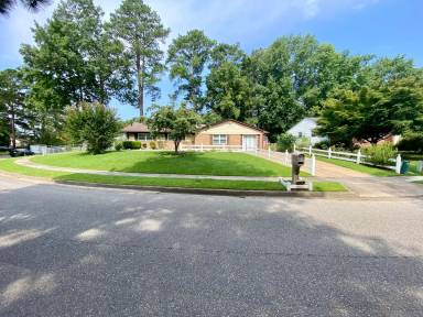 Main picture of 3317 Brandywine Dr