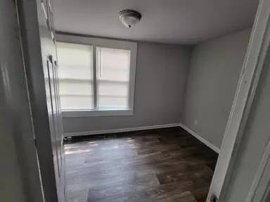 Main picture of 2718 9th St