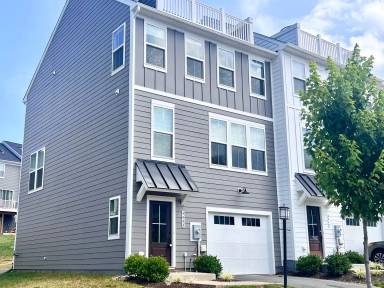 Main picture of 4444 Alston St