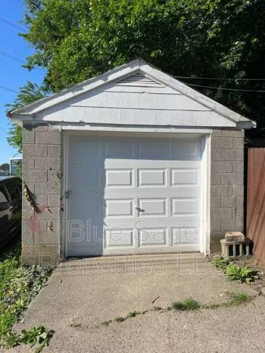 Main picture of 25 N 6th St