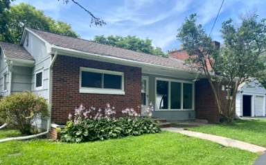 Main picture of 2521 Niagara Falls Blvd
