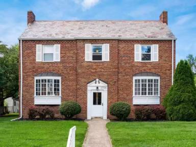 Main picture of 1755 Wyandotte Rd