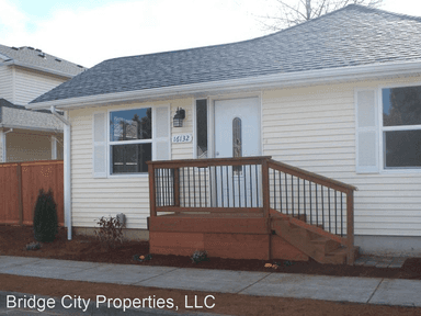 Main picture of 16132 SE Mill St