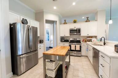 Main picture of 827 Abita Chase