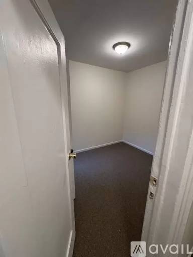 Main picture of 401 Saint Barnabas Pl