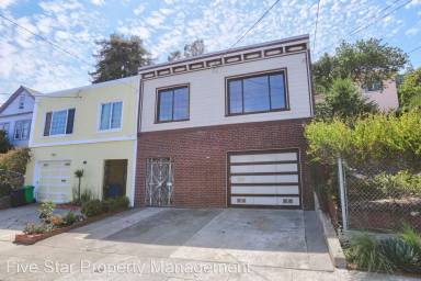 Main picture of 1050 Brussels St