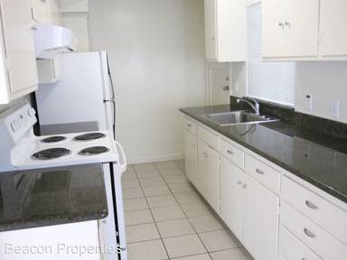 Main picture of 478 Merritt Ave