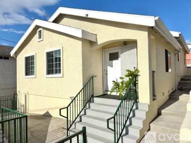 Main picture of 3081 Inez St