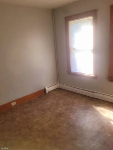 Main picture of 363 Berkeley Ave